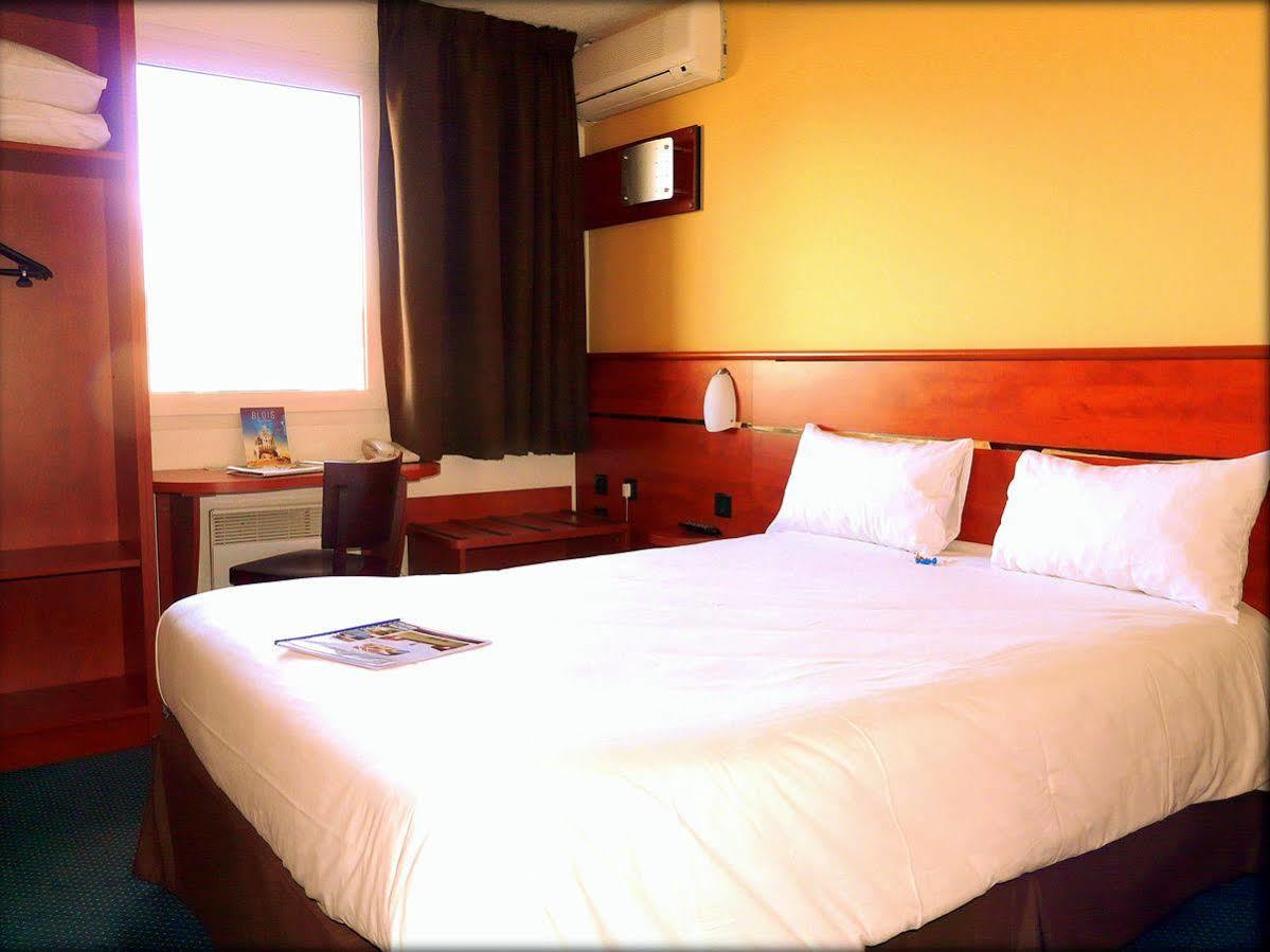 Brit Hotel Blois - Le Prema ภายนอก รูปภาพ